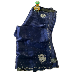 Neela Tara Butti Saree.