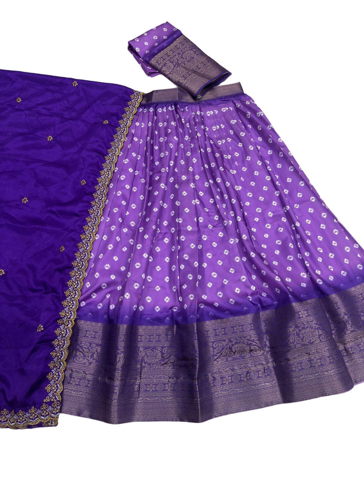 TRADITIONAL SOUTH INDIAN LEHENGA ( HALF SAREE)