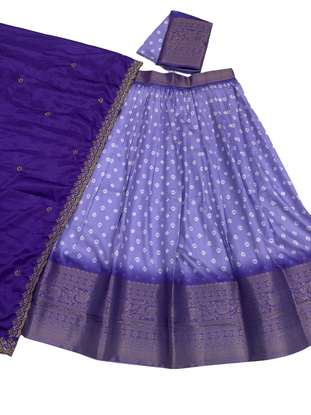 TRADITIONAL SOUTH INDIAN LEHENGA ( HALF SAREE)