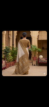Ocean Blossom Printed Cotton Saree.
