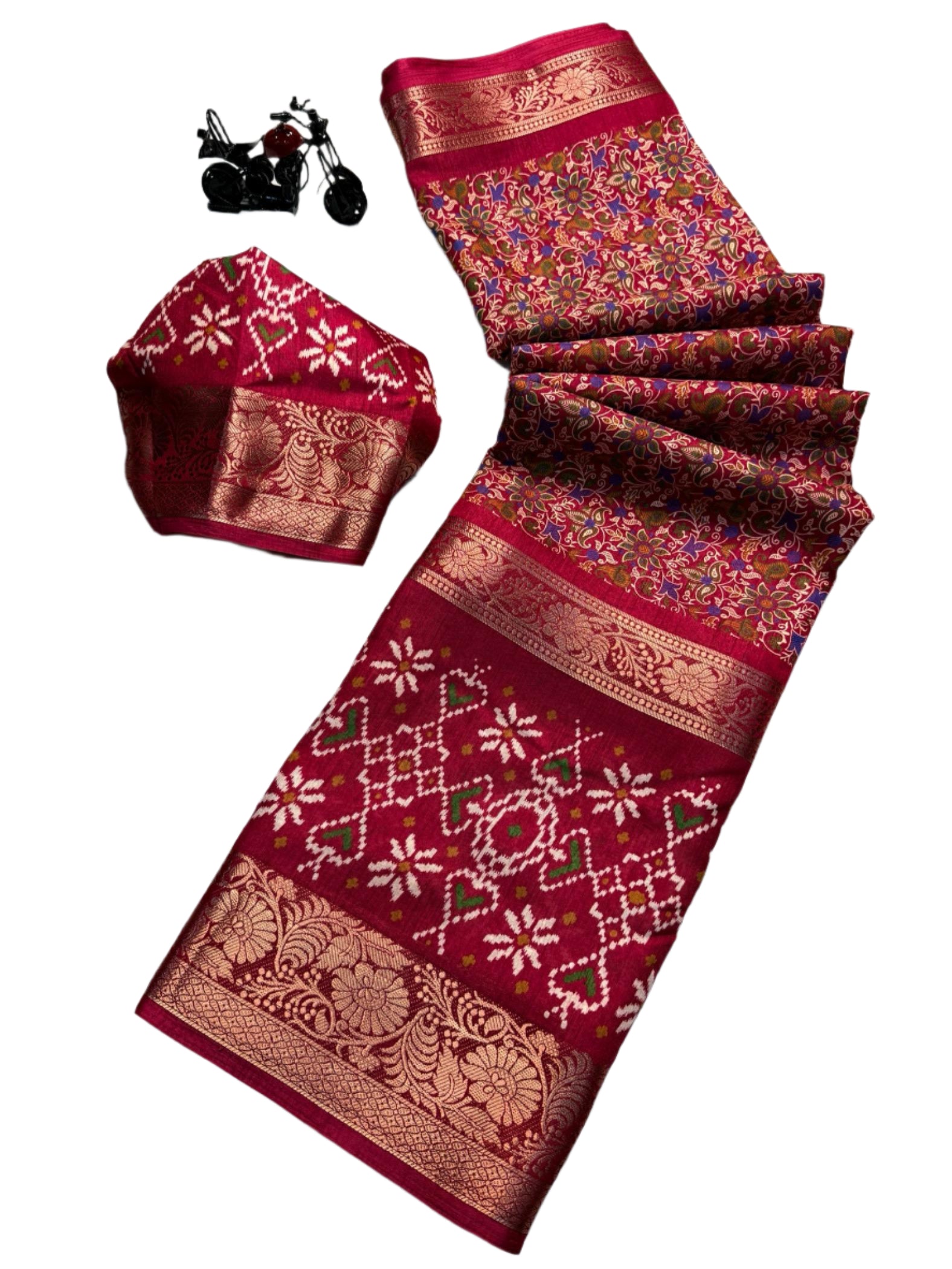 PURE DOLA SILK WITH JACQUARD PATTU BORDER