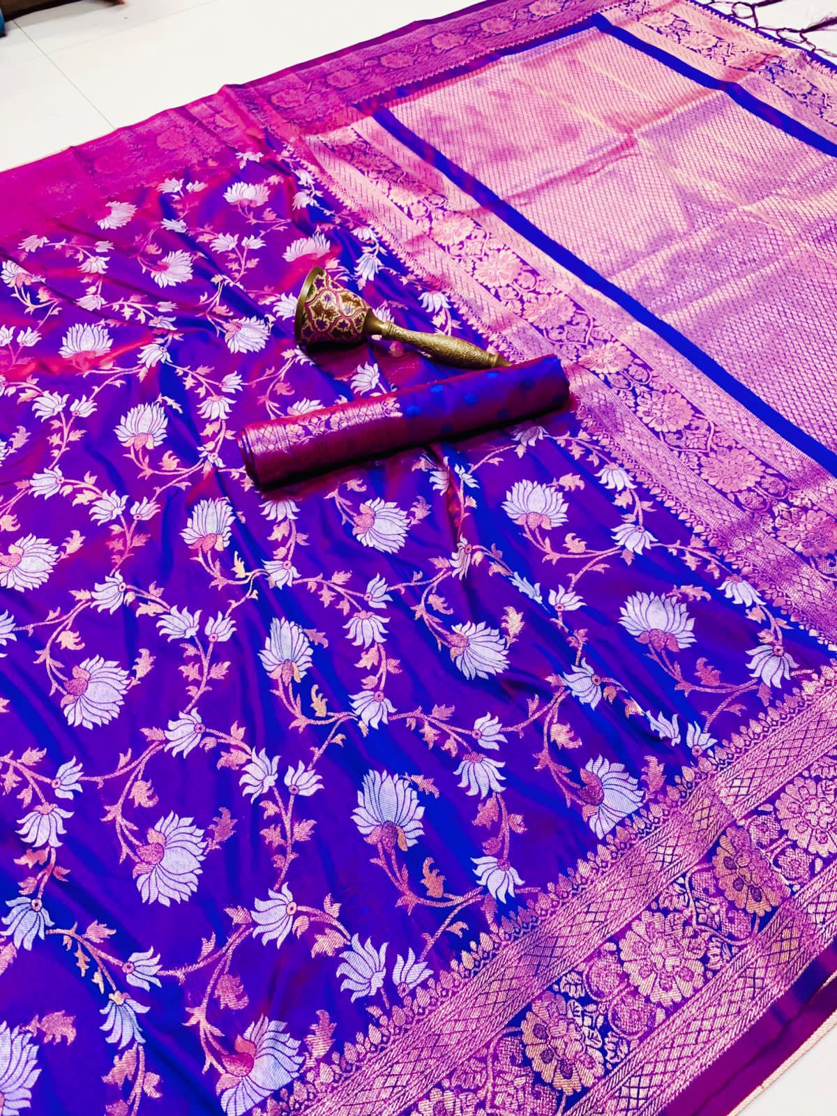 PURE SOFT KANJEEVARAM GOLD ZARI SILK