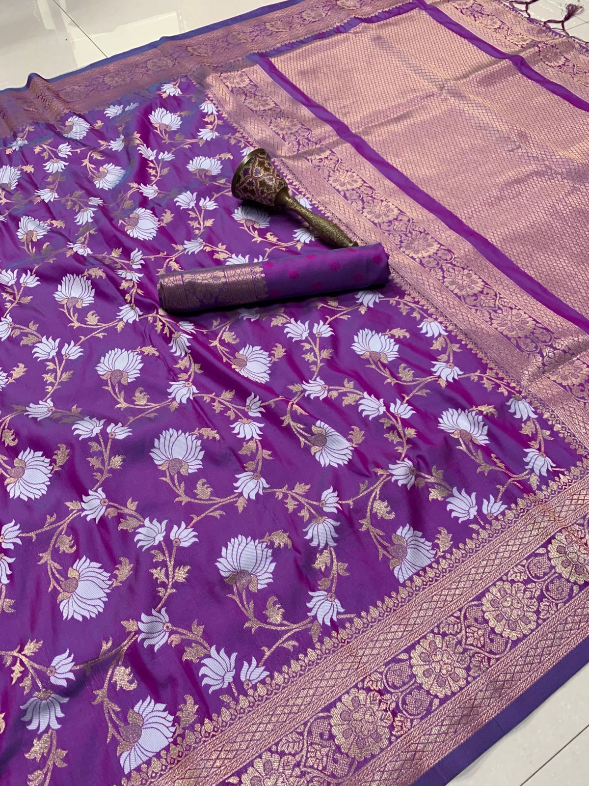PURE SOFT KANJEEVARAM GOLD ZARI SILK
