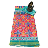 Patola Ikat Geometric Print Saree