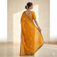 Swarna Saanj Saree