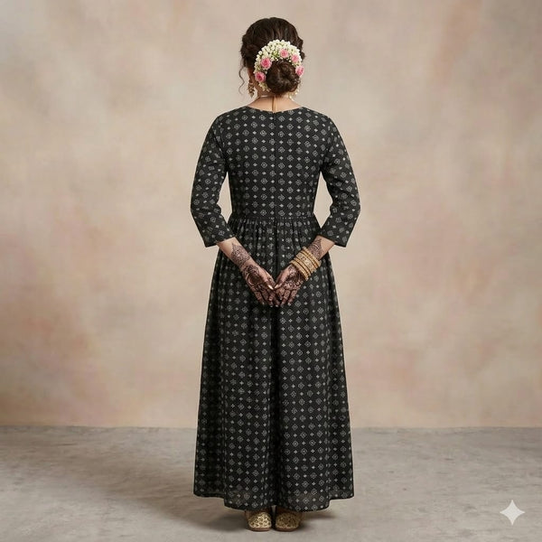 Vireya Patterned Flare Top
