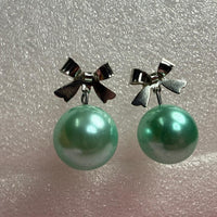 Aqua Bow Pearl Drops