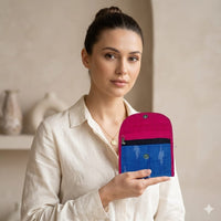 One main zippered compartment