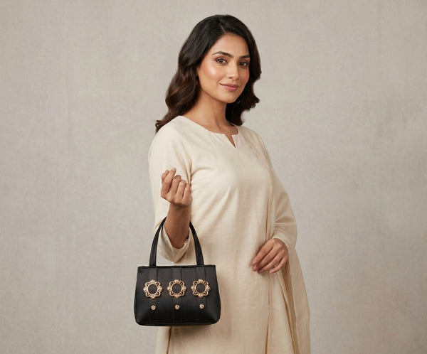 Women’s Multi-Pocket Shoulder Handbag