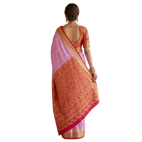 Traditional Zari Woven Gadwal Semi Pattu Saree.