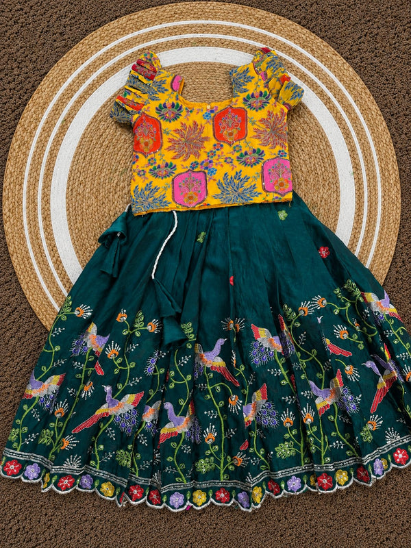 NEW LAUNCING KIDS LEHENGA CHOLI|