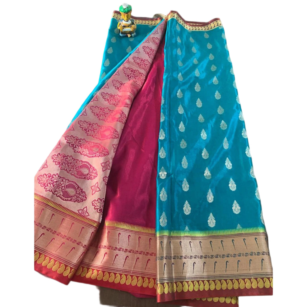 Ratna Pushpa Paithani Saree