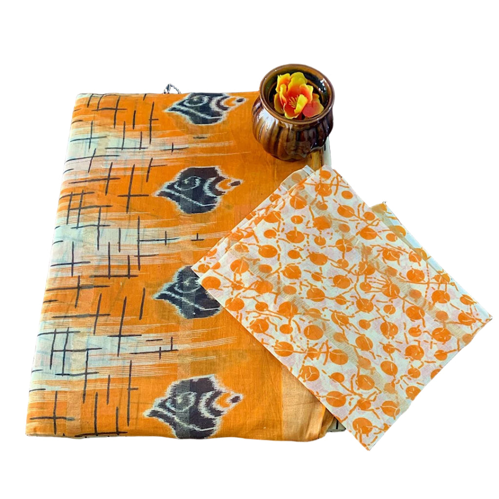 Mulmul Cotton Saree with Grid Pattern and Floral Bootis